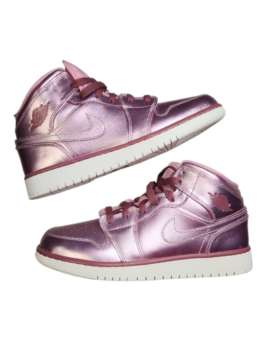 Jordan 1 Mid
Pink Rise (GS) Size7y